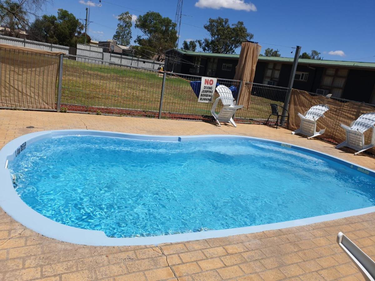 Coolabah Motel Walgett Buitenkant foto