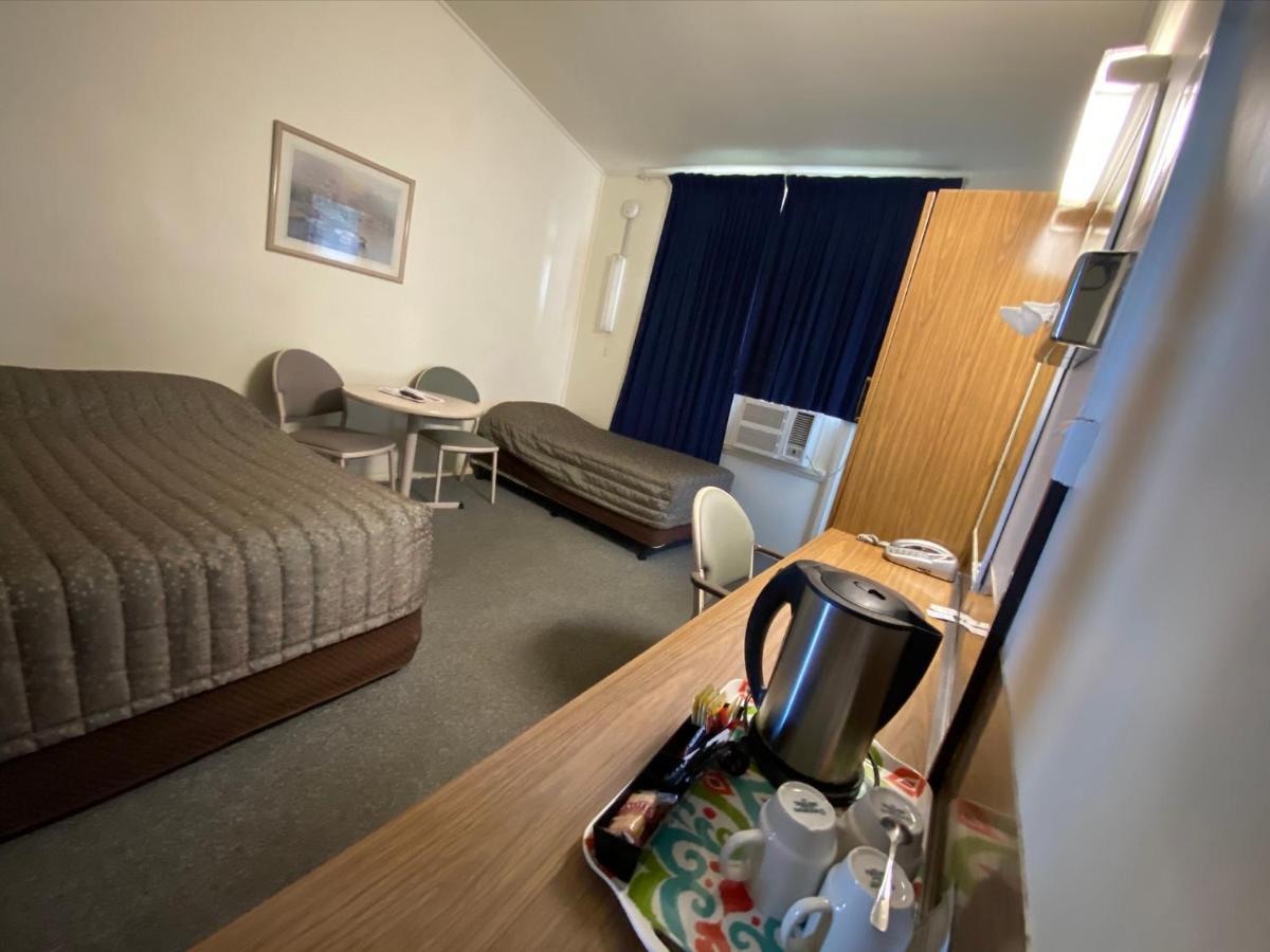 Coolabah Motel Walgett Buitenkant foto