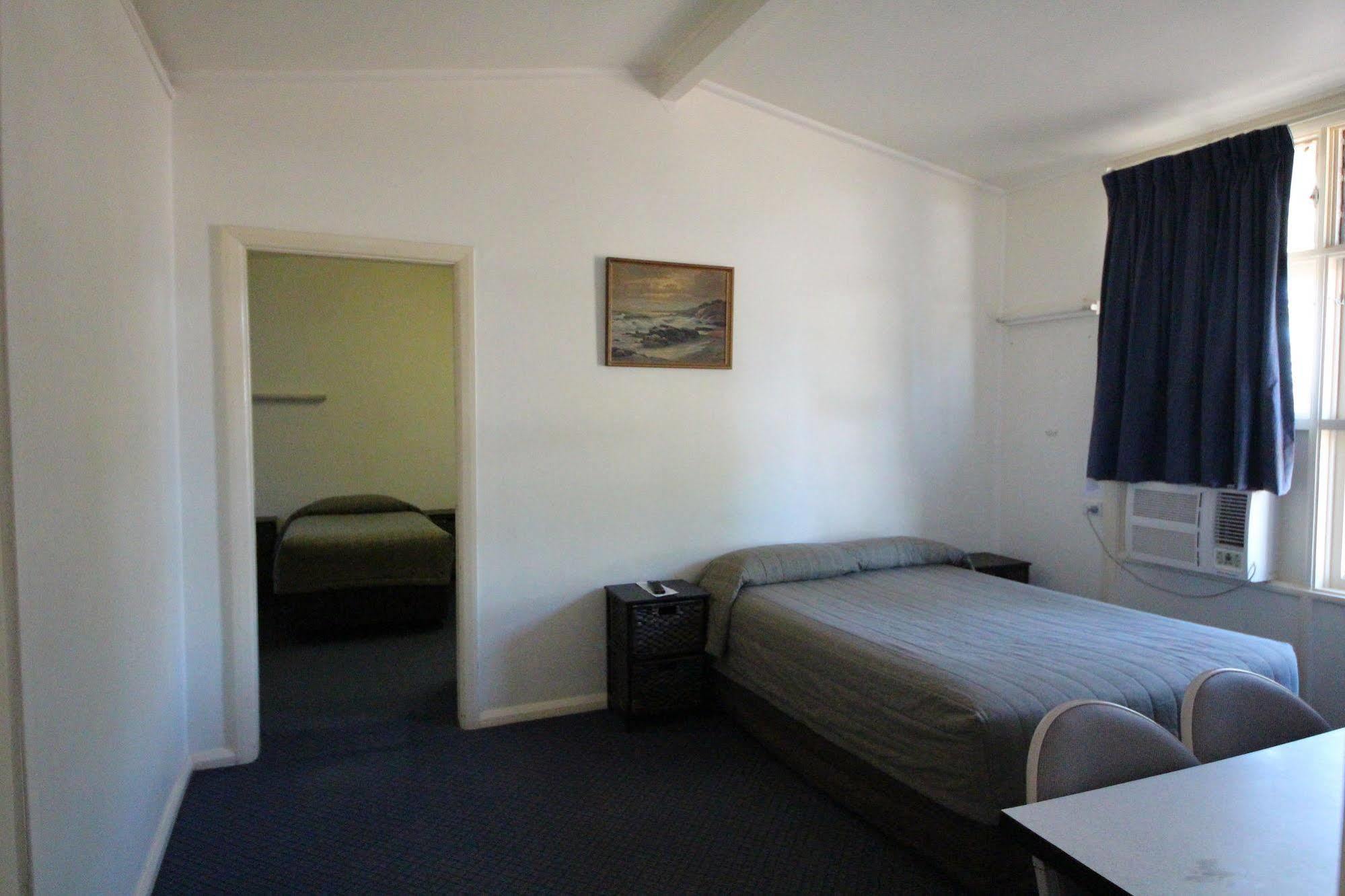 Coolabah Motel Walgett Buitenkant foto
